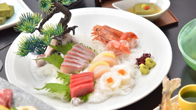 【楽天タイムセール】夏！10％OFF＜黒毛和牛溶岩焼き＆旬魚お造り＞自然が育む味を堪能／飲み放題付